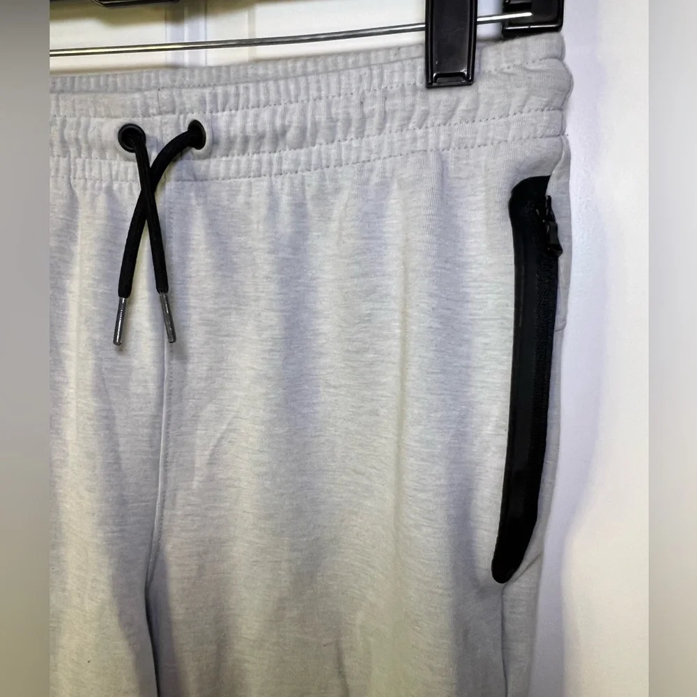 Old Navy Light Gray Boys Joggers